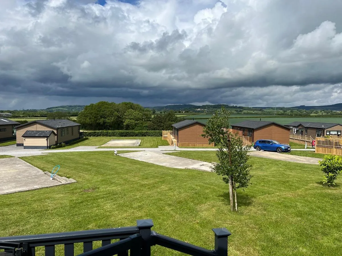 Holiday home Meadow View Lodge At Hollin Barn Lodge Park Thirsk,North Yorks