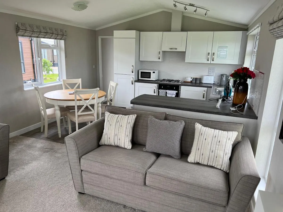 Holiday home Meadow View Lodge At Hollin Barn Lodge Park Thirsk,North Yorks United Kingdom